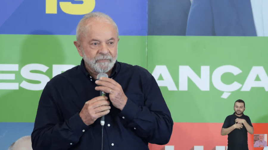 10out2022---o-ex-presidente-e-candidato-a-presidencia-luiz-inacio-lula-da-silva-pt-durante-evento-em-sao-paulo-1665432822522_v2_900x506