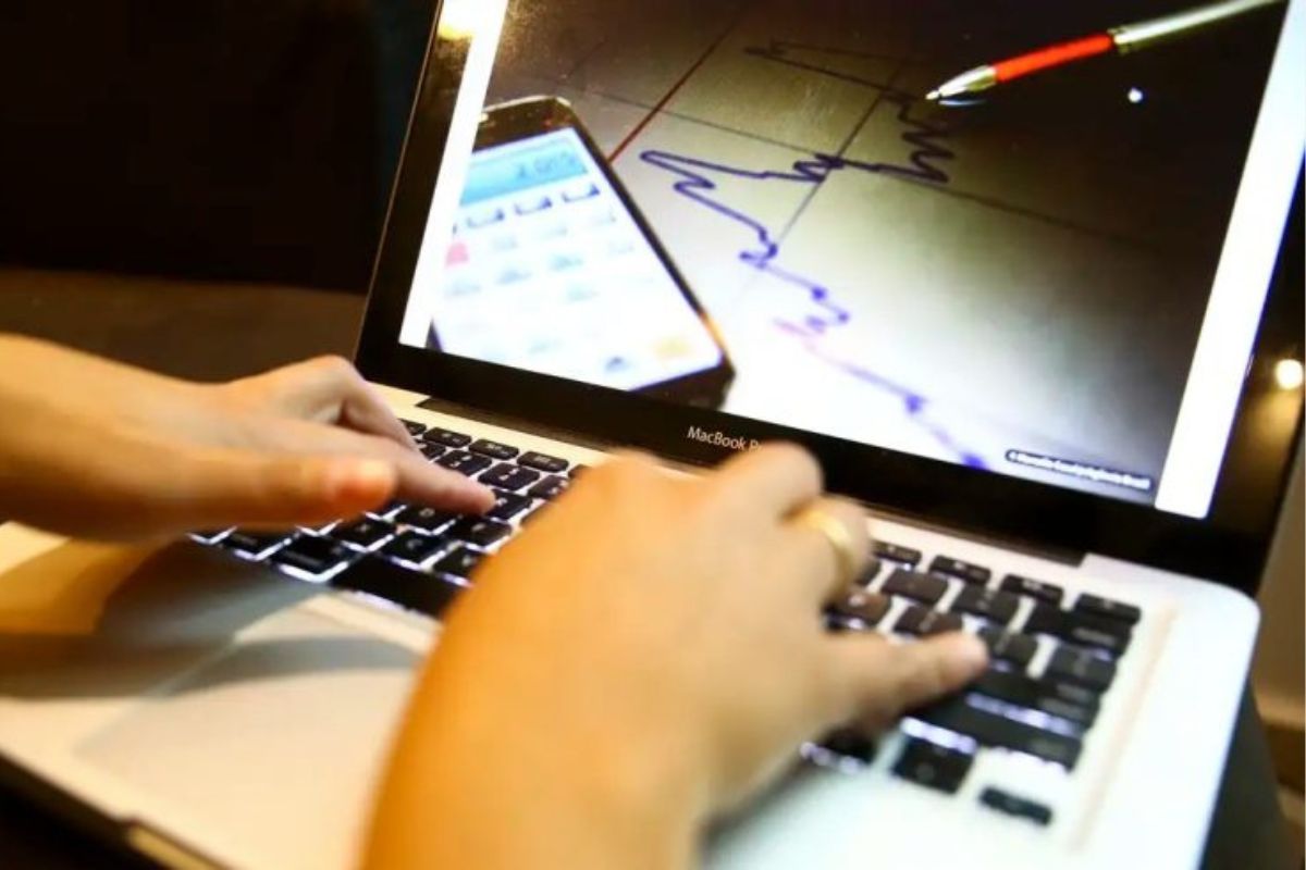 MODELO-FOTO-PORTAL-80