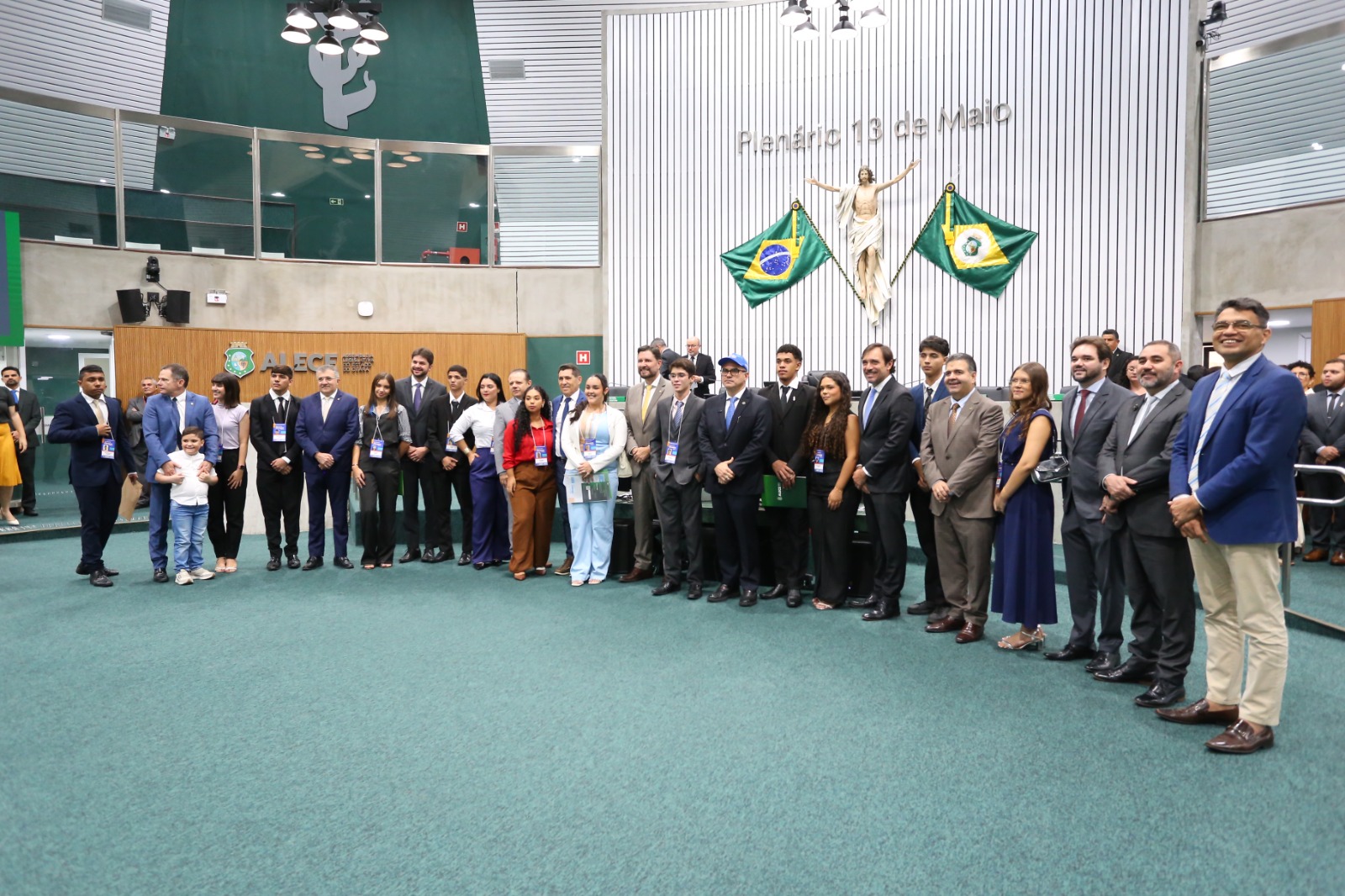 CJncE1h2Bx2vy1EWON5Jkck9mcUjURXGknmQyEjY