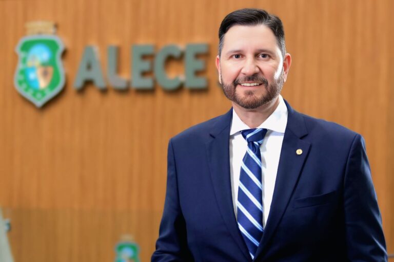 Romeu_Aldigueri_deputado_CE